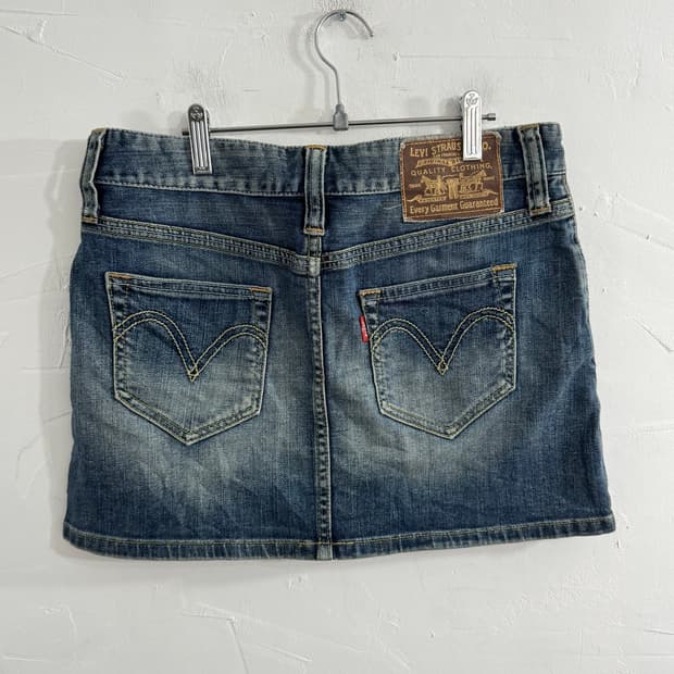 Levi’s denim skirt
