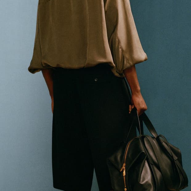 윌리차바리아 자라 턱 디테일 버뮤다 팬츠