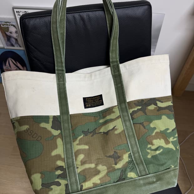 fuct 퍽트 카모 토트백