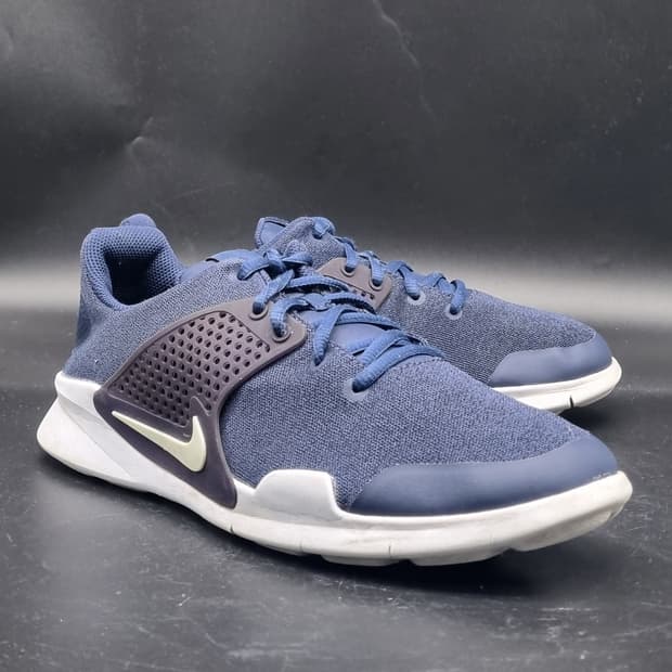 나이키 애로우즈 남성운동화275