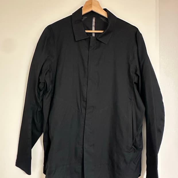 아크테릭스 베일런스 뎀로 SL셔츠