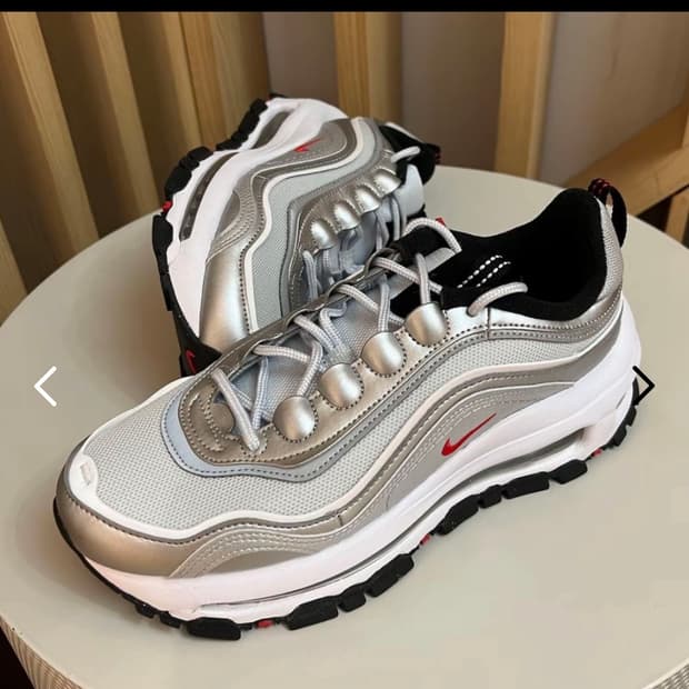 (새상품) 나이키 에어맥스 97 퓨추라 실버 240
