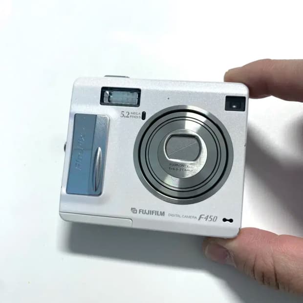 후지 파인픽스 F450 디지털 카메라