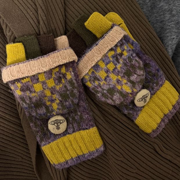 비비안웨스트우드 투웨이 장갑