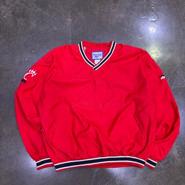 리복 클래식 올드스쿨 V넥 숄더 자수 웜업 바람막이 M