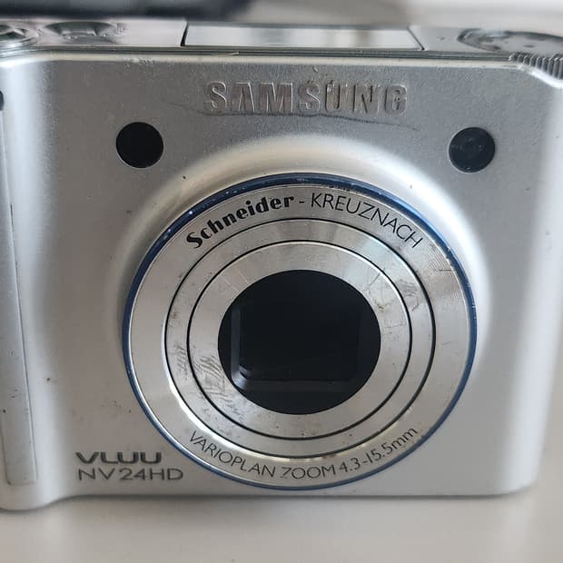 SAMSUNG VLUU NV24HD 빈티지 레트로 디지털카메라