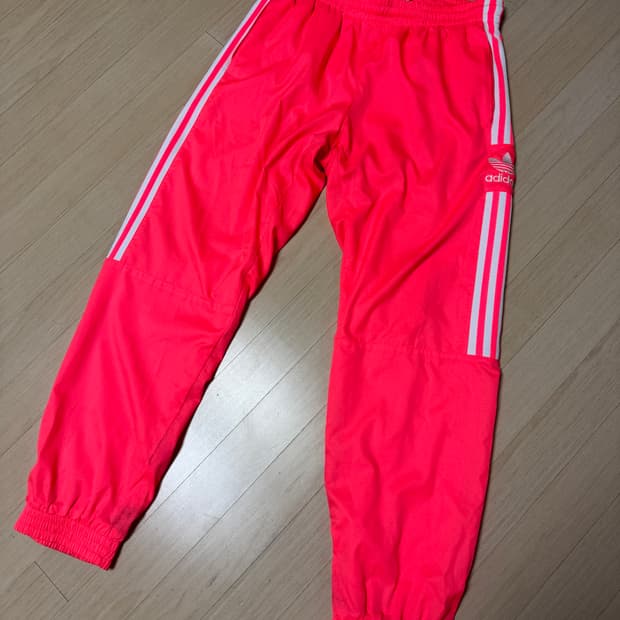 아디다스 매장 정품 형광 핑크 트레이닝 팬츠 XL