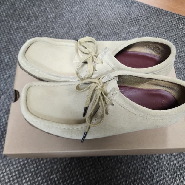 클락스 왈라비 UK8.5