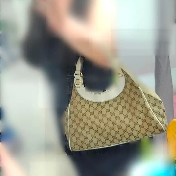 정품) 구찌 GG 자가드 호보 숄더백 판매합니다