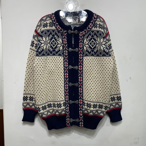 데일 오브 노르웨이 노르딕 가디건