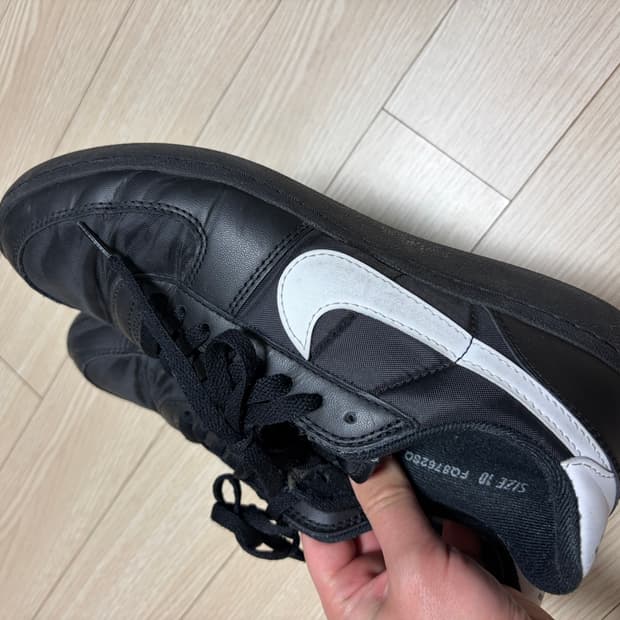 나이키 필드 제너럴 스니커즈