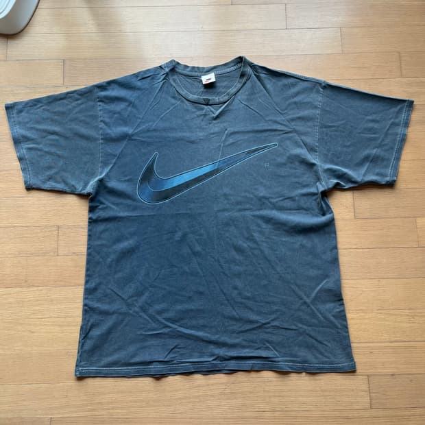 올드 나이키 스우시 티셔츠 빈티지