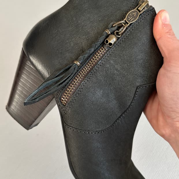 Ash 아쉬 그레이 부츠 36