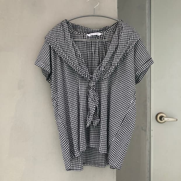 check blouse
