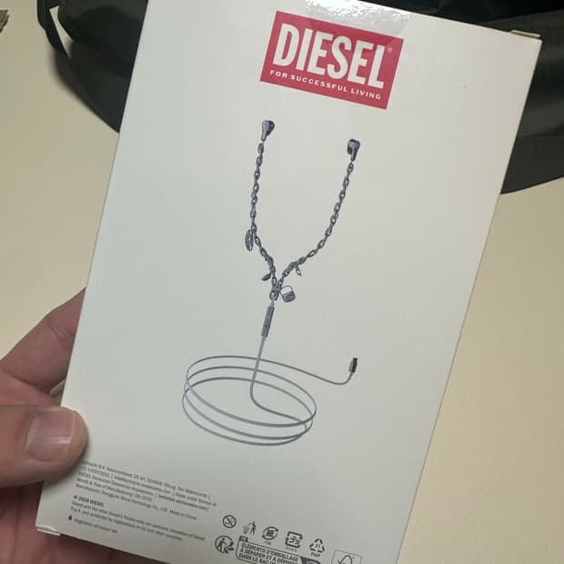 디젤 이어폰 미개봉 새상품