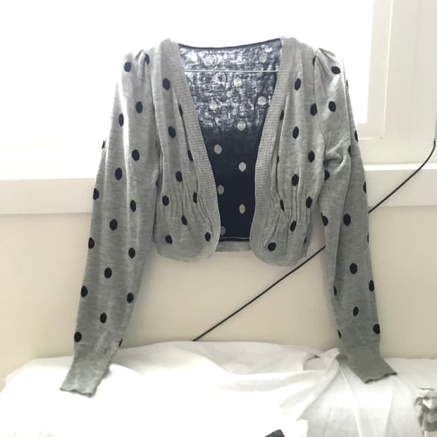 Dot shirring grey short bolero 