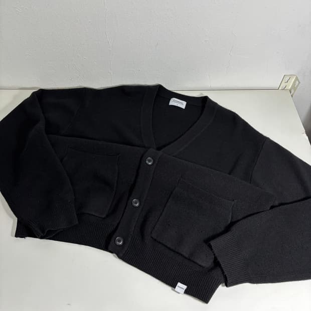 M 커버낫 블랙 캐시미어혼방 가디건