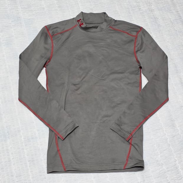일본빈티지 언더아머 컴프레션 여성 스포츠 긴팔티셔츠