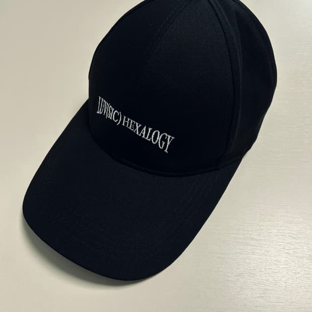 Luv(sic) HEXALOGY 블랙 캡 누자베스