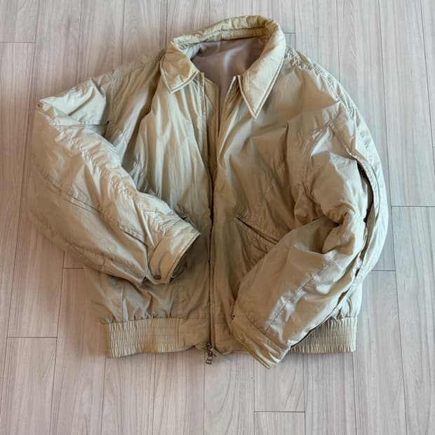 쿠어 퍼프 플라이트 ma-1 (크림) 패딩