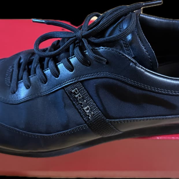 PRADA 스포츠 스니커즈 270