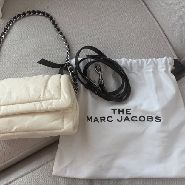 마크제이콥스 패딩백