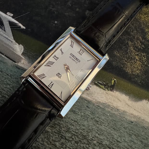 80s 빈티지 세이코 SQ 탱크 쿼츠