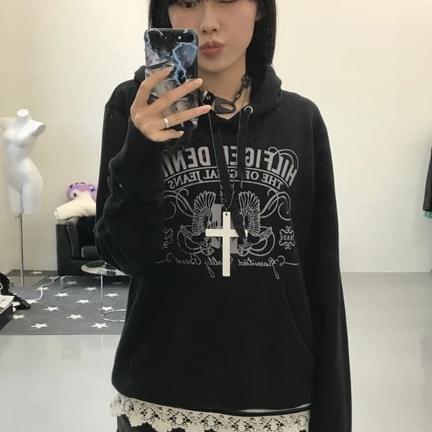 타피힐피거 프린팅 로고 후드티