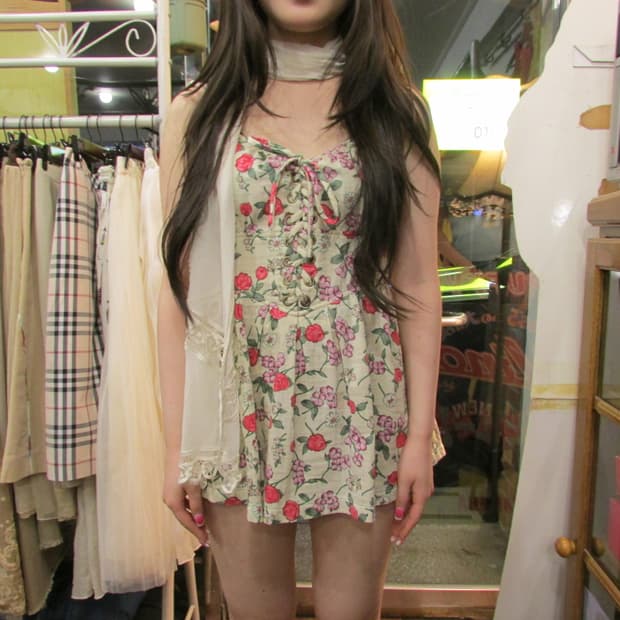 jpn vintage flower Wrap Skort