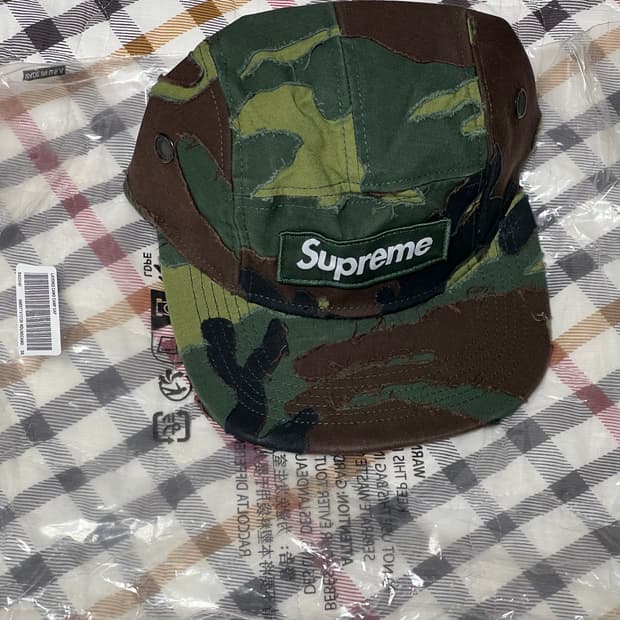 슈프림 레이어드 카모 캠프캡 25ss
