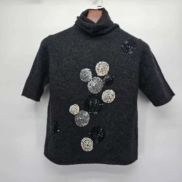 이탈리아 캐시미어100 터틀넥 스팽글 니트