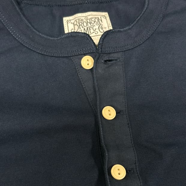 브론슨 Vintage Long Sleeve Henley Shirt Nav