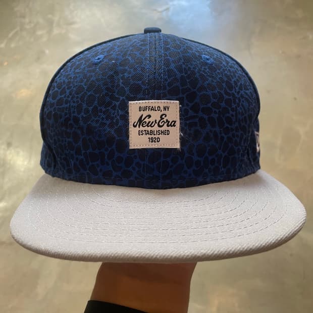 뉴에라 59FIFTY 브라이트 로얄 7 1/4 (57.7cm)