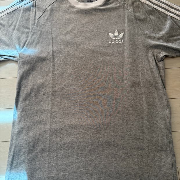 아디다스 반팔 