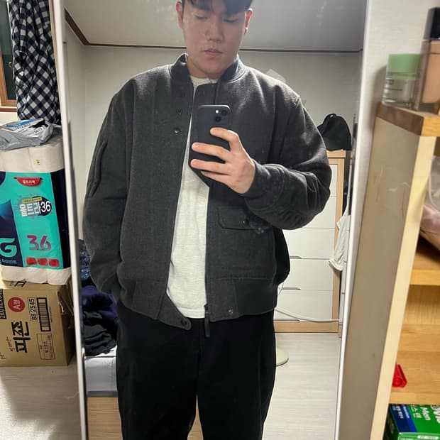 유니클로 엔지니어드가먼츠 블루종 xl