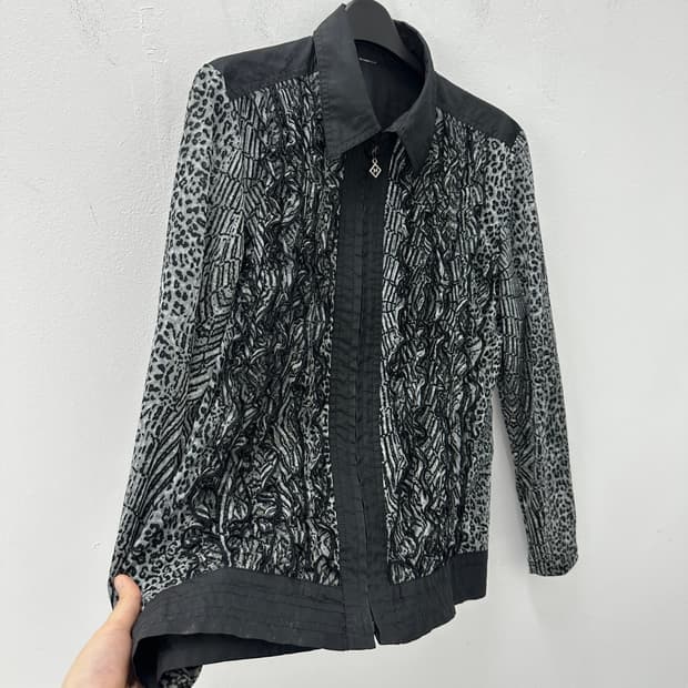 Vintage black pintuck shirt jacket