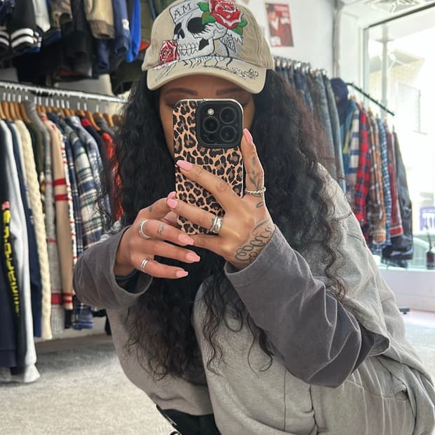 Mel Ave by Steven D'Angelo 올드스쿨 스컬 자수 볼캡