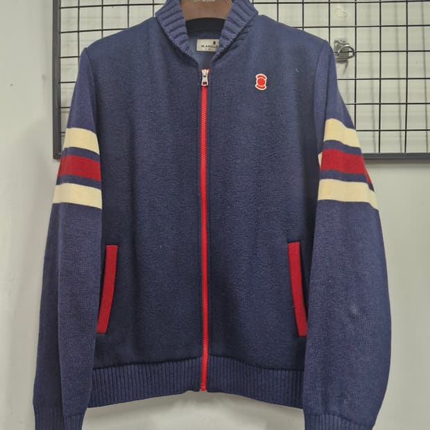 105XL 와이드앵글 방풍 니트 집업 네이비