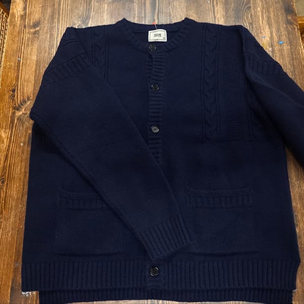 어나더오피스 니트