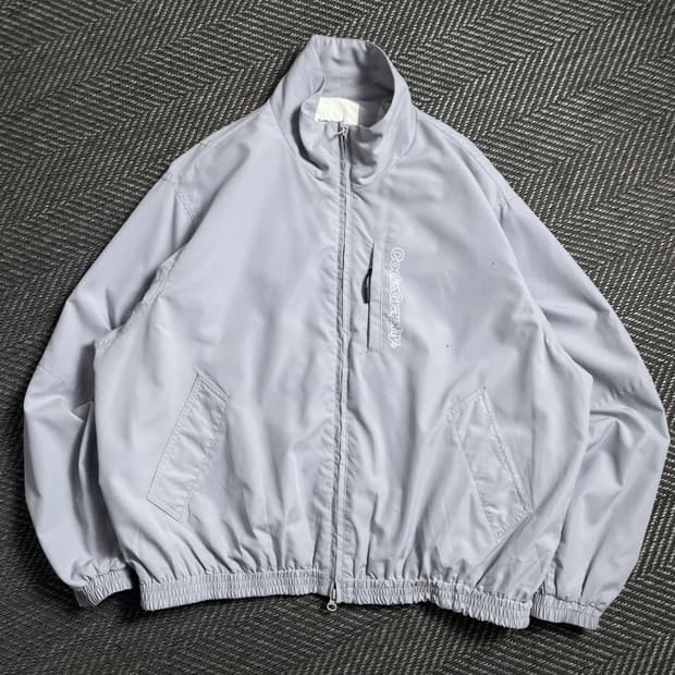 코드그라피 스펠로고 유틸리티 바람막이o 4984