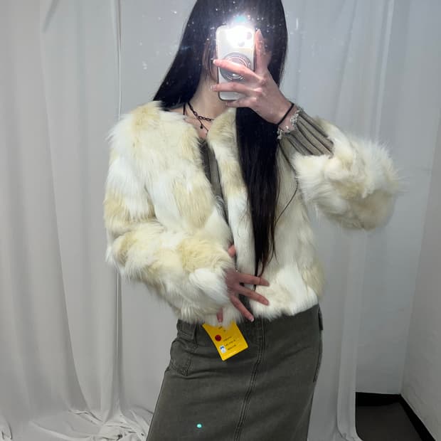 라떼갸루st 아이보리 믹스 컬러 에코퍼 자켓