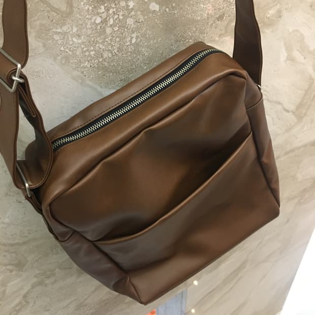 꼼데가르송 옴므 플러스 숄더백