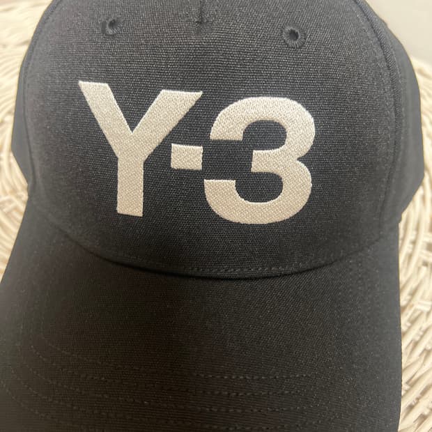 아디다스 Y-3캡 화이트로고