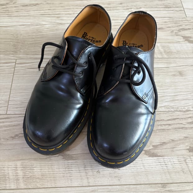 닥터마틴 1461 3홀 스무스 260