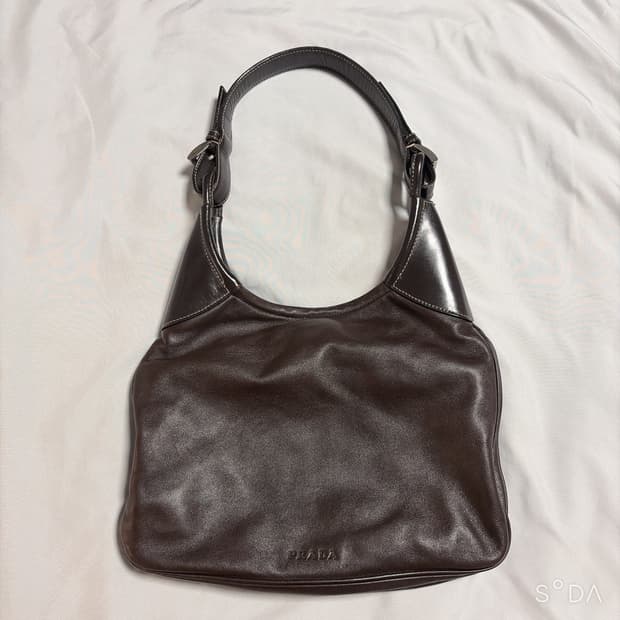 프라다 비텔로 피비 숄더백 호보백 브라운