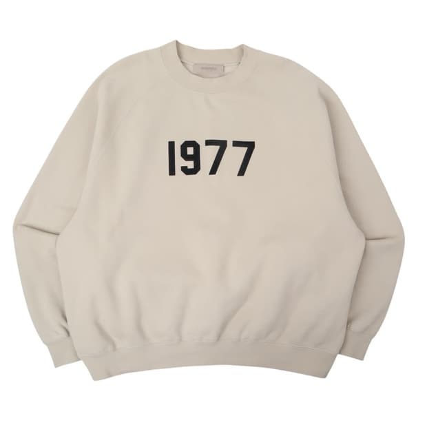 에센셜 1977 스웻셔츠 