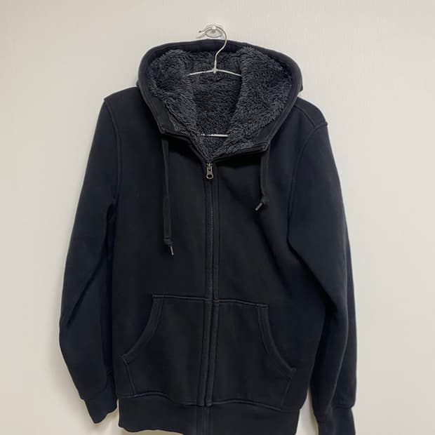 유니클로 보아털 후드집업 m