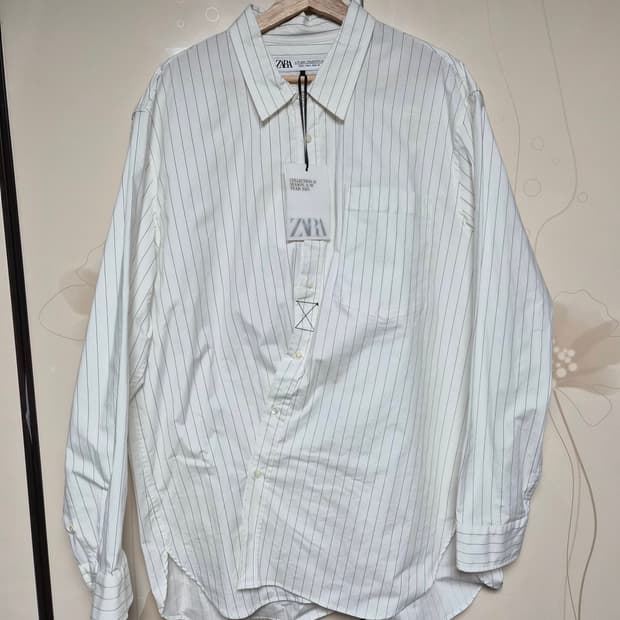 (새상품)자라 24AW 컬렉션 스트라이프 셔츠 L