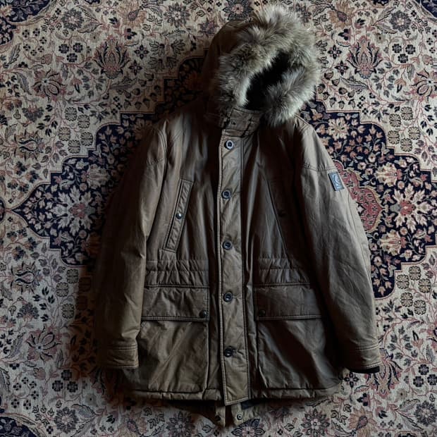 벨스타프 유틸리티 패딩 자켓 남성100