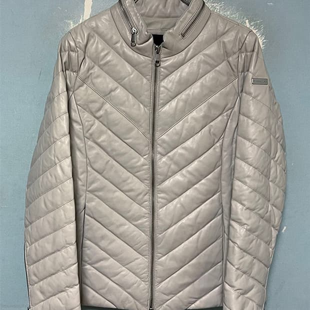 앤드류마크 여자 경량패딩 양가죽 구스 S 90 55 